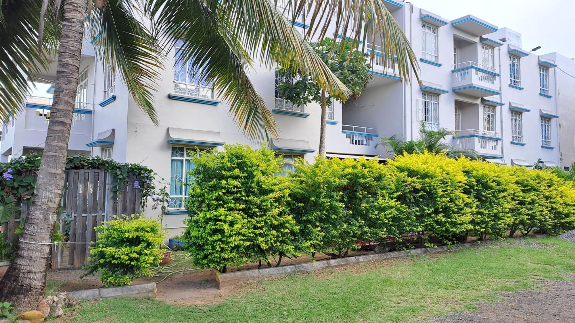 Allamanda Apartments - 100m Bain Boeuf Beach Bagian luar foto