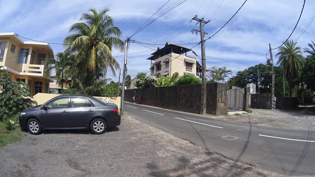 Allamanda Apartments - 100m Bain Boeuf Beach Bagian luar foto