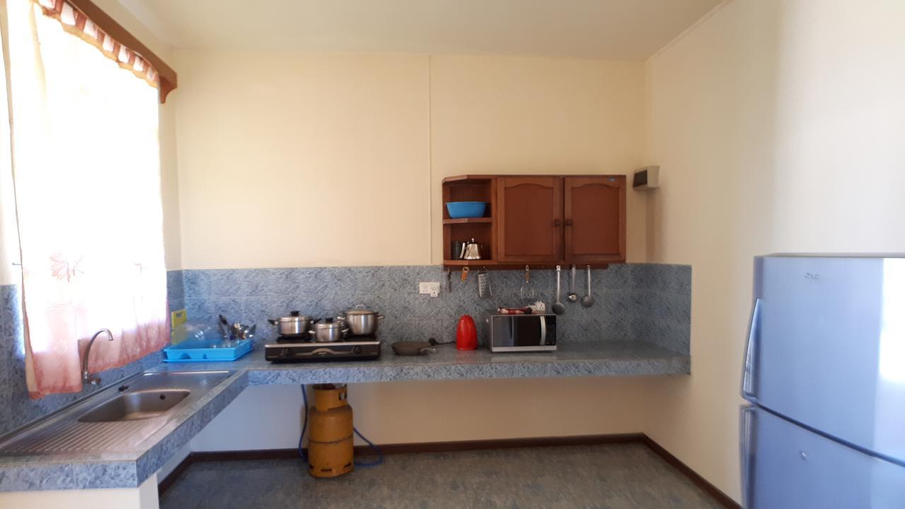 Allamanda Apartments - 100m Bain Boeuf Beach Bagian luar foto